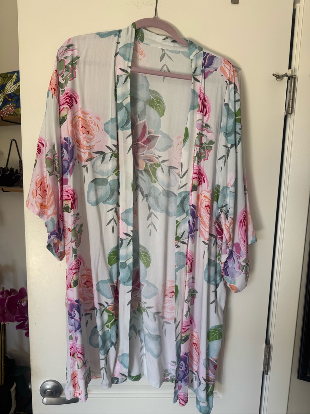 Floral Kimono Robe - White with Pink & Green Floral Print
